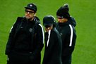 Dani Alves on the criticism of Neimar: Criticism is the weapon of the weak