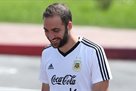 Milan and Juventus began negotiations on Higuain