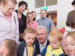 Candidate for mayors Sobyanin promised to reduce the age of admission to kindergartens