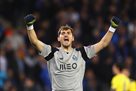 Casillas supported Carius by publishing his own  