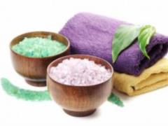 What is bath salt and what are the benefits of baths with sea salt