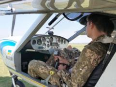 In Kharkov, future military pilots crossed the  equator  of airfield training
