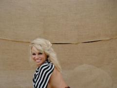 Pamela Anderson frankly told about her experience of group sex