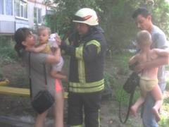 На Алексеевке в Харькове горел жилой дом