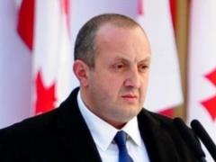 Президента грузии оштрафовали в США за курение в гостинице