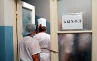 Шаурмою в Києві отруїлися майже 40 осіб
