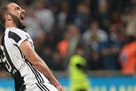 Chelsea can still sign Higuain