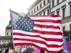 Торговая война США с Китаем убивает Город Ангелов