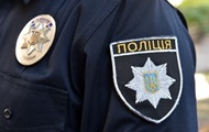 У Києві чоловік з шаблею нападав на перехожих