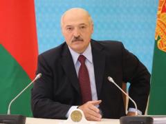 Лукашенко образився на байдужість до нього підлеглих