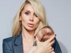 Довгонога Лобода в купальнику прикрасила чоловічий глянець із двомісячною донькою