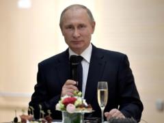 Путін їде на весілля в австрійські Альпи