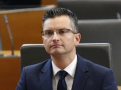 Премьер-министром Словении стал бывший комик