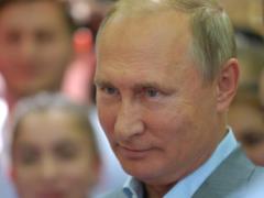 Поїздка Путіна на весілля навіяла смуток на Київ