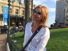 Певица Lilu провела рабочий отпуск на Лазурном побережье во Франции