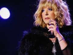 69-річна Алла Пугачова в шкіряних міні-шортах прийшла на концерт Лободи