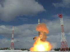 Останній удар: США  троля  Росію американським  Сарматом 