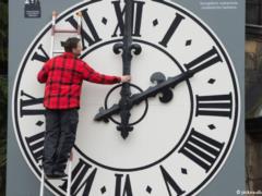 В Евросоюзе отменят переход на зимнее и летнее время