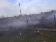 Рятувальники ліквідували пожежу на звалищі під Житомиром