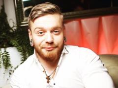  You saved us : Alexander Krivoshapko first showed his daughter s face