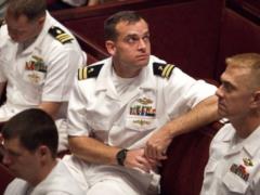  There are no atheists in the trenches : Soldiers participating in battles become more religious