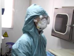 На борту самолета из Дубая случилась вспышка неизвестной болезни