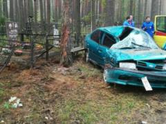 В России дама на  Ниссане  встретила свою смерть на кладбище