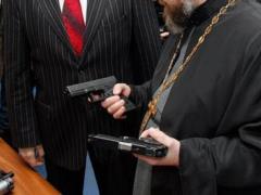 Греция отказалась дать визу управляющему делами РПЦ