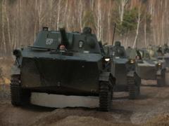 Киеву привиделось наступление России на Донбасс