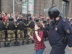 Policemen ate food for detainees for protest in Petrurburg