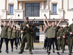 By the Birthday of the Second Galician Brigade guardsmen came up with bright flash mobs