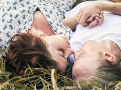 Bachelors in Russia turned out to be twice as many as unmarried women