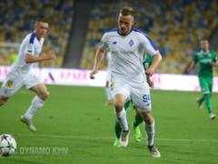 Three main defenders of  Dynamo  train separately from the team before the game with  Dawn 