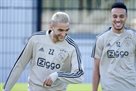 Ajax - AEK: Chygrynsky in reserve