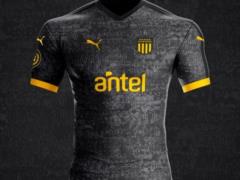 The Uruguayan club issued a fantastic form, which depicts all the champions of the team in history