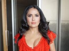Salma Hayek showed how an 11-year-old daughter cut her hair