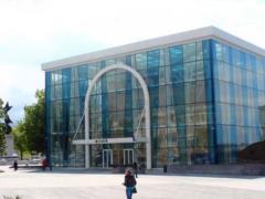Because of the glass  vestibule  the Historical Museum in Kharkov collapses