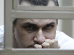 Денисова: Сенцов написал заявление о прекращении голодовки