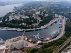 Peaceful finov hunted for the Crimea