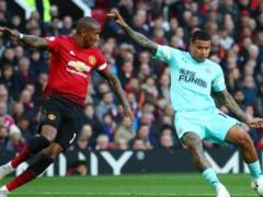 Manchester United repeated personal record for goals conceded at the start of the Premier League