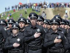 Парубий подписал закон о приветствии  Слава Украине! 