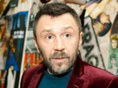 Outraged fan beat leader of Leningrad Sergei Shnurov