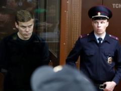 Российские футболисты-драчуны Кокорин и Мамаев просятся под домашний арест