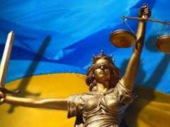 Жесткий борцовский прием привел несовершеннолетнего парня на скамью подсудимых