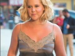 37-year-old Amy Schumer is waiting for the first child
