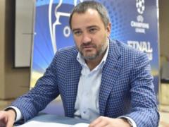 Andrei Pavelko supported injured Yarmolenko and wished a speedy recovery
