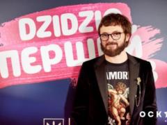 Osadchaya and MELOVIN in red were the first to appreciate Dzijia comedy