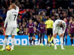 Barcelona  without Messi sent five goals into the goal of  Real  in El Clasico