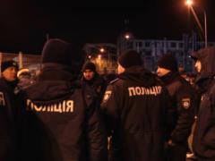 Харьковская полиция стягивается к стадиону  Металлист 