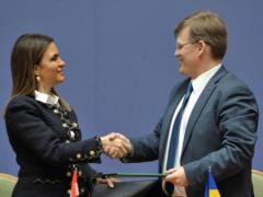 Розенко призвал Египет закрыть порты для грузовых судов из Крыма